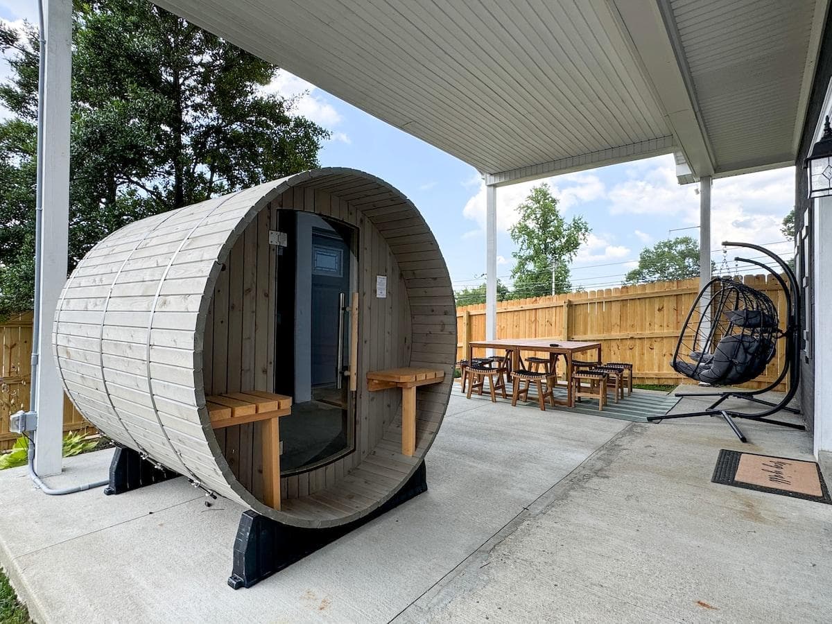 A barrel sauna?!? Yep! Please enjoy a steam after a long day of bourbon fun. This sauna seats four friends at a time.